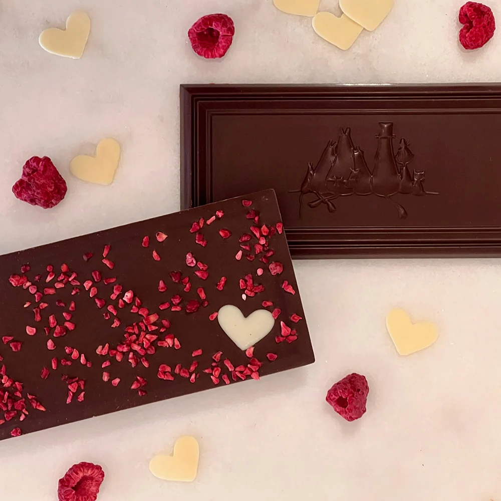 ラズベリーでチョコとムーミンの登場人物を含まれるチョコがある。